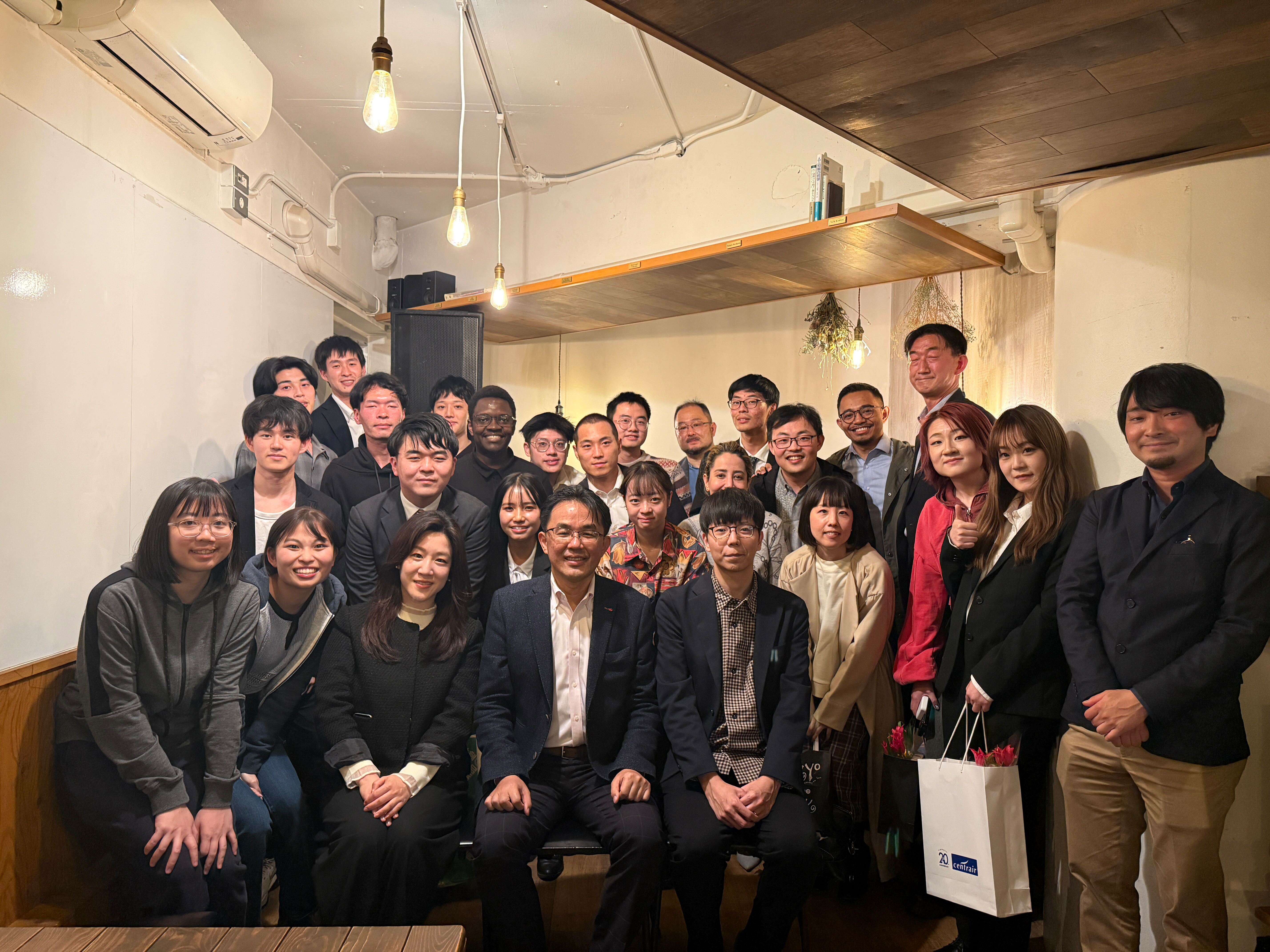 IMG SRC=